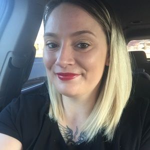 Meet your Posher, Cori